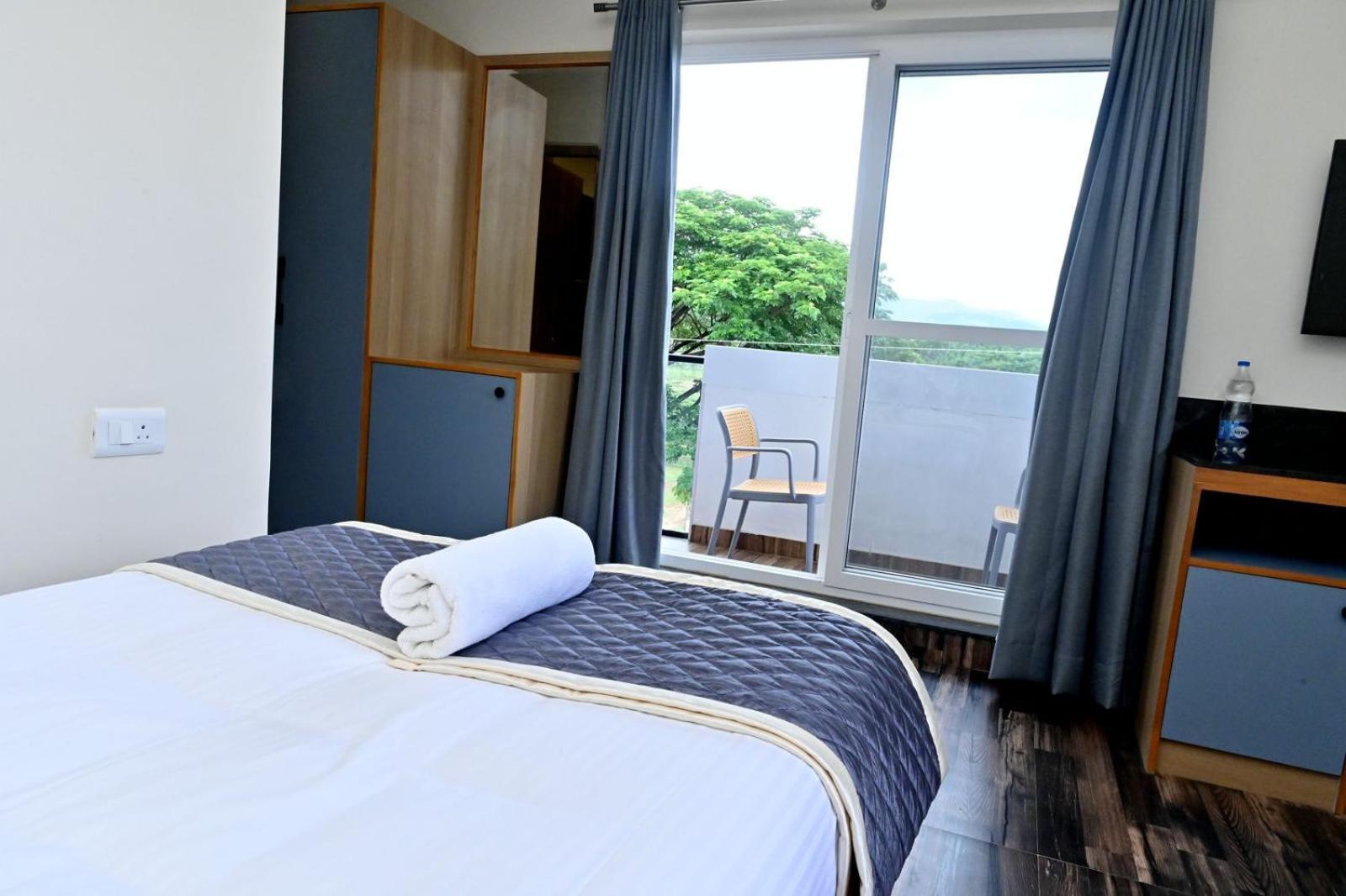 Hometown Sharu'S Inn A Luxury Hotel Chikmagalūr Extérieur photo